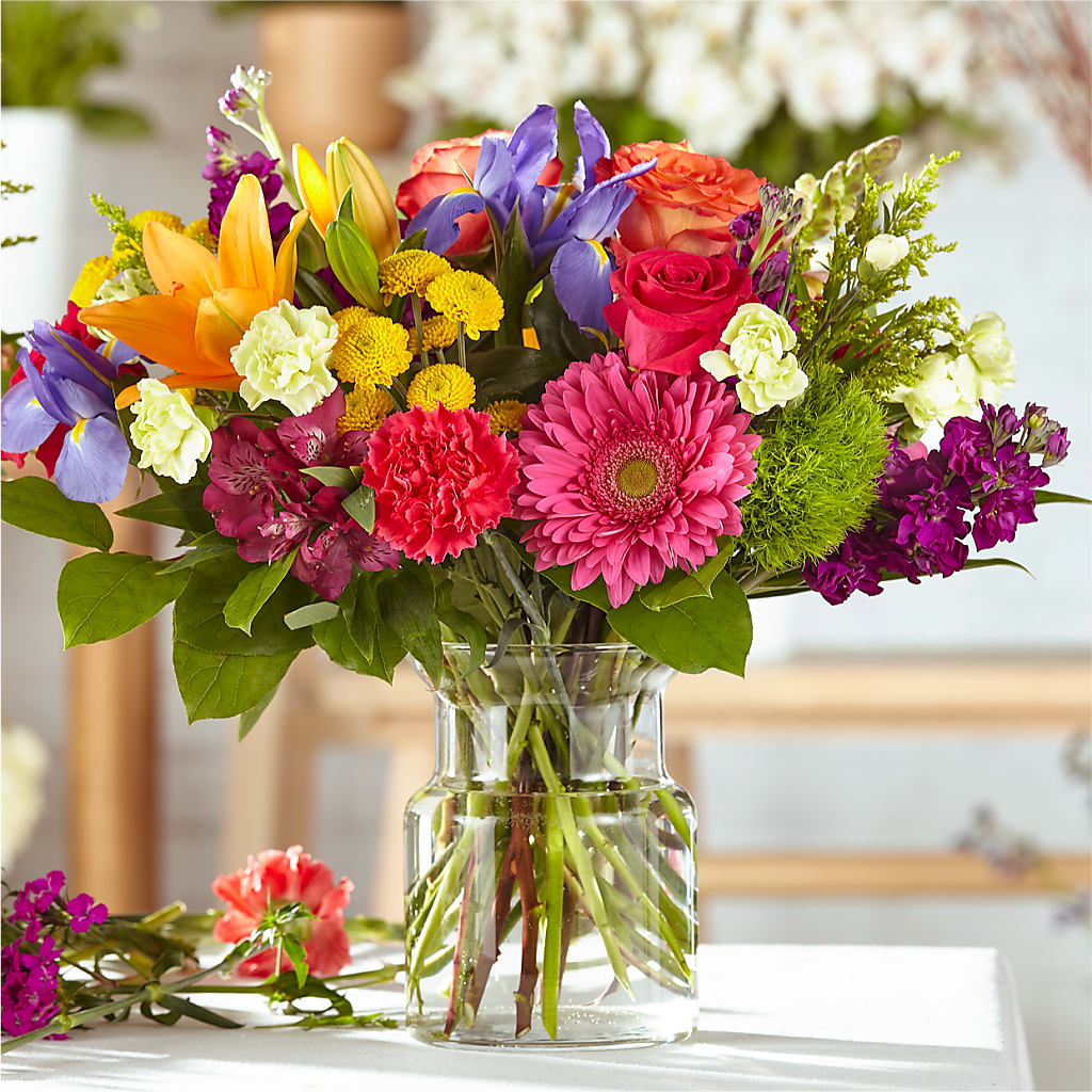 Bold & Bright – A Florist Original – CHET & LEONA'S FLORAL SHOP, Milwaukee WI