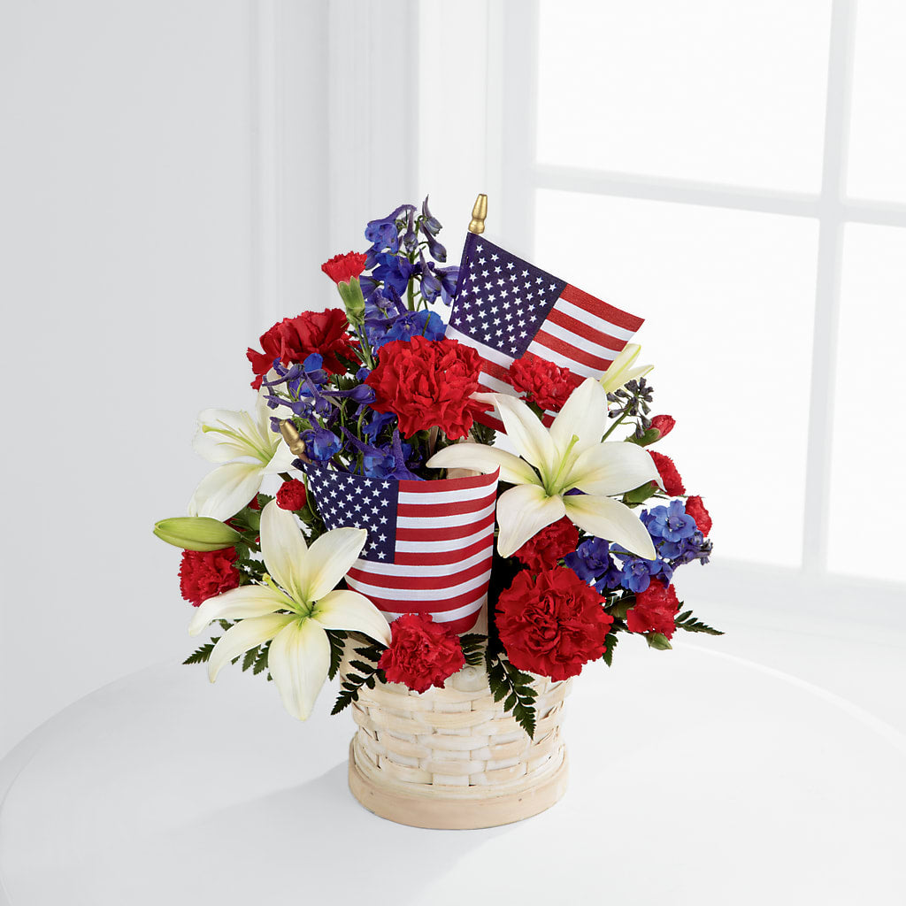 American Glory Bouquet – CHET & LEONA'S FLORAL SHOP, Milwaukee WI