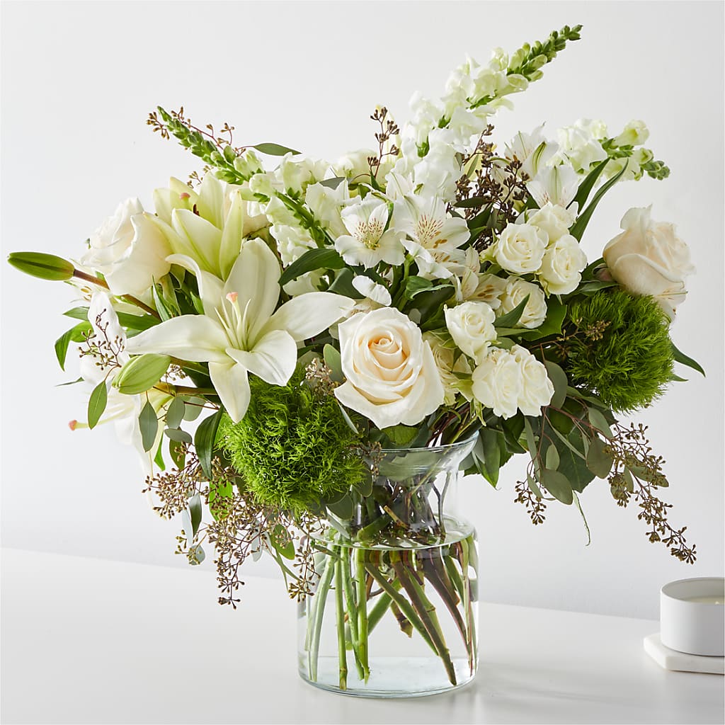 Fresh Linen Bouquet – CHET & LEONA'S FLORAL SHOP, Milwaukee WI