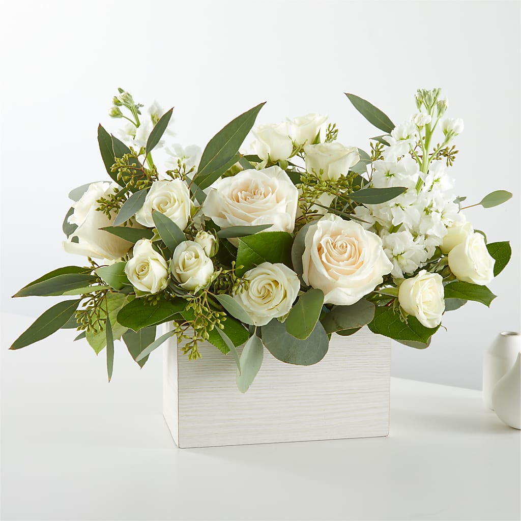 Fresh Linen Box Bouquet – CHET & LEONA'S FLORAL SHOP, Milwaukee WI