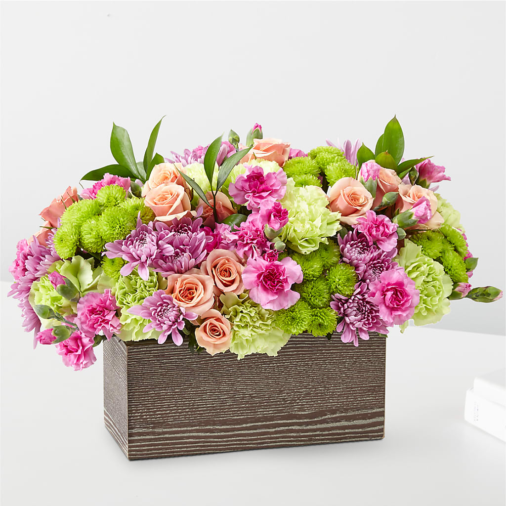 Simple Charm Bouquet – CHET & LEONA'S FLORAL SHOP, Milwaukee WI