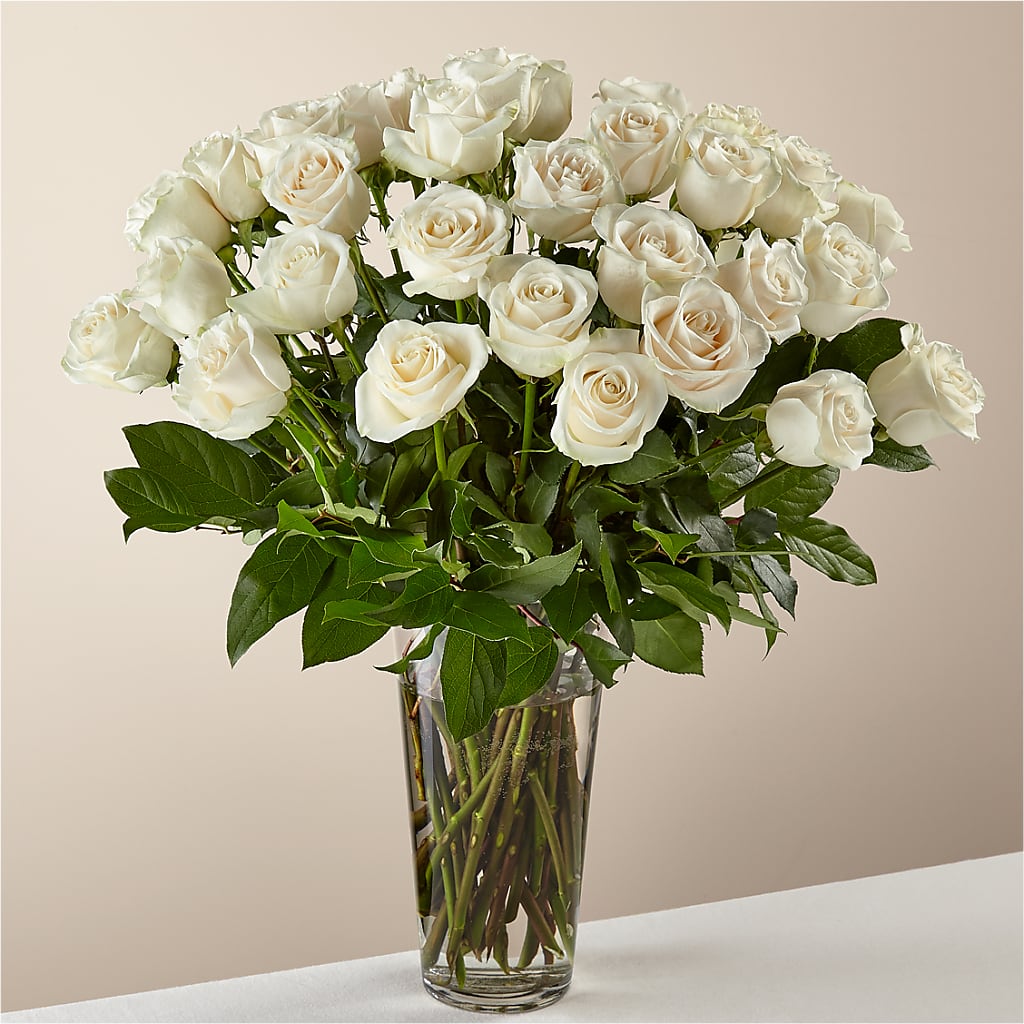 Long Stem White Rose Bouquet – CHET & LEONA'S FLORAL SHOP, Milwaukee WI