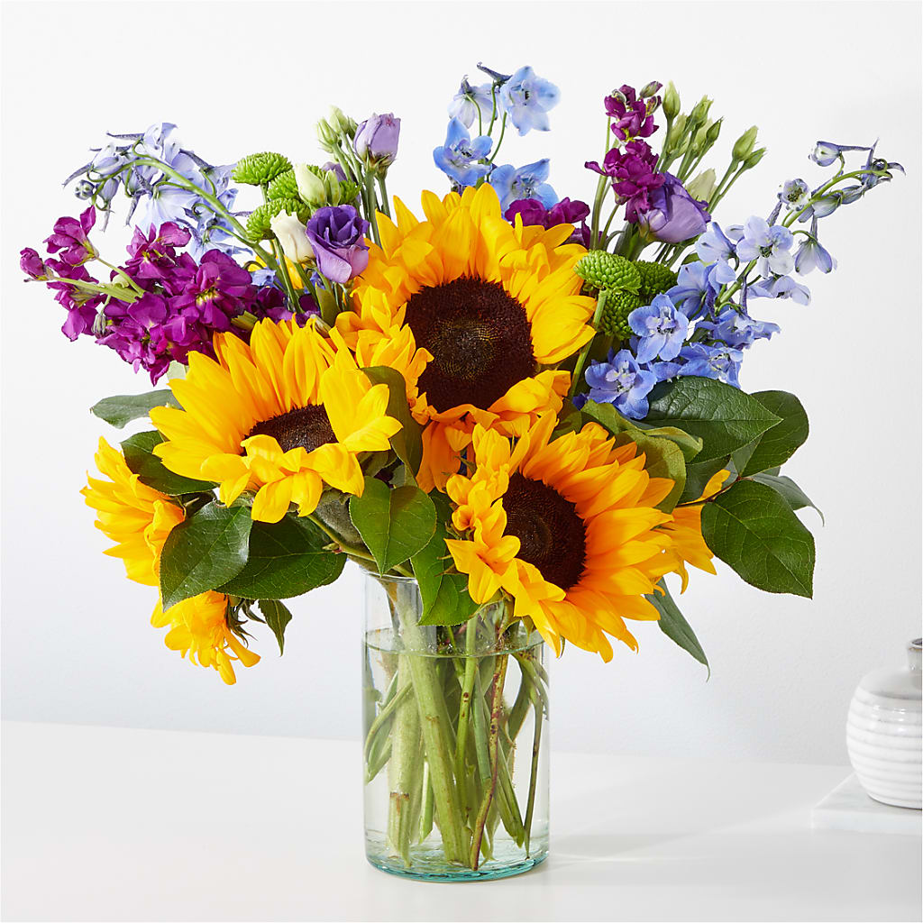 Catching Rays Bouquet – CHET & LEONA'S FLORAL SHOP, Milwaukee WI