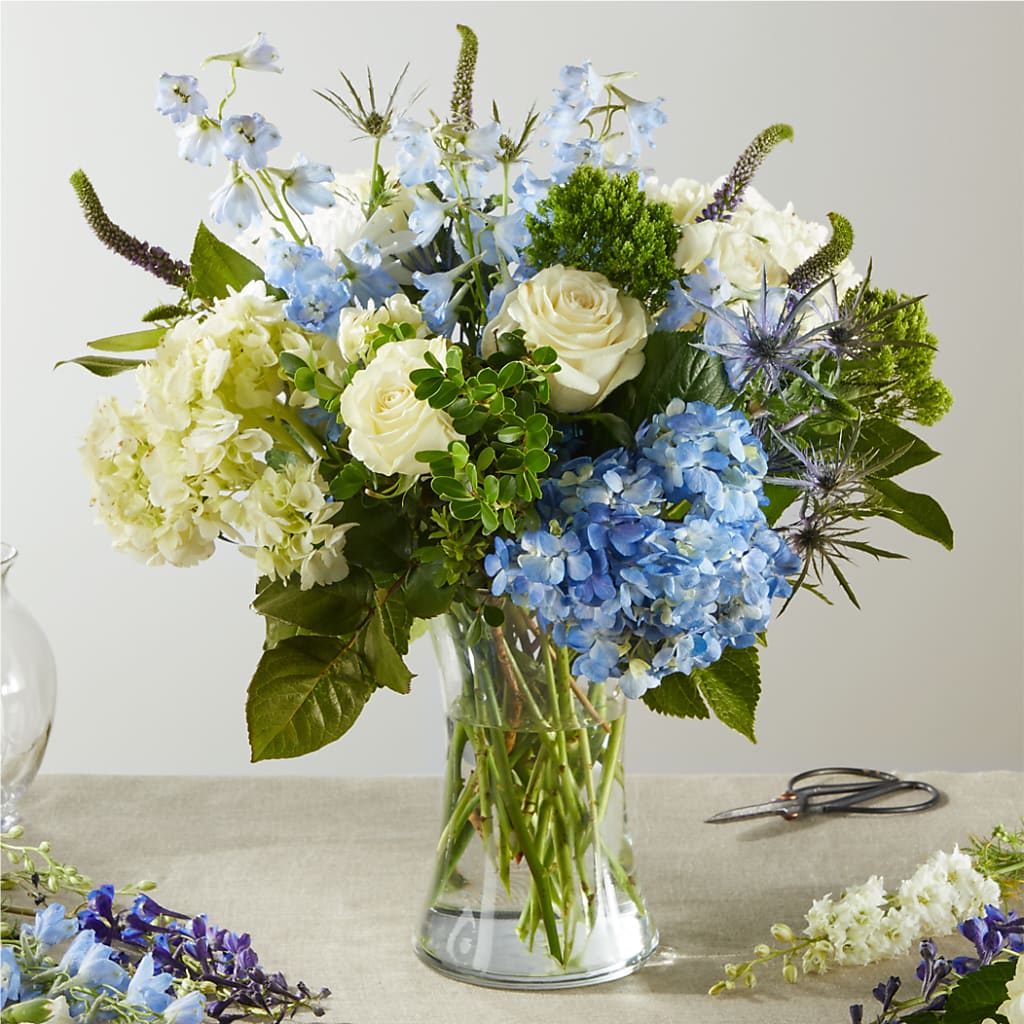 Festival of Lights – A Florist Original – CHET & LEONA'S FLORAL SHOP, Milwaukee WI