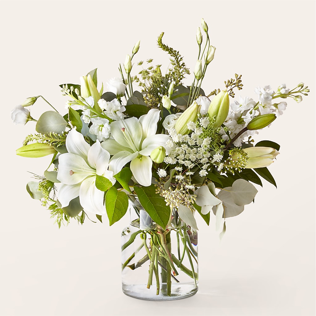 Alluring Elegance Bouquet – CHET & LEONA'S FLORAL SHOP, Milwaukee WI