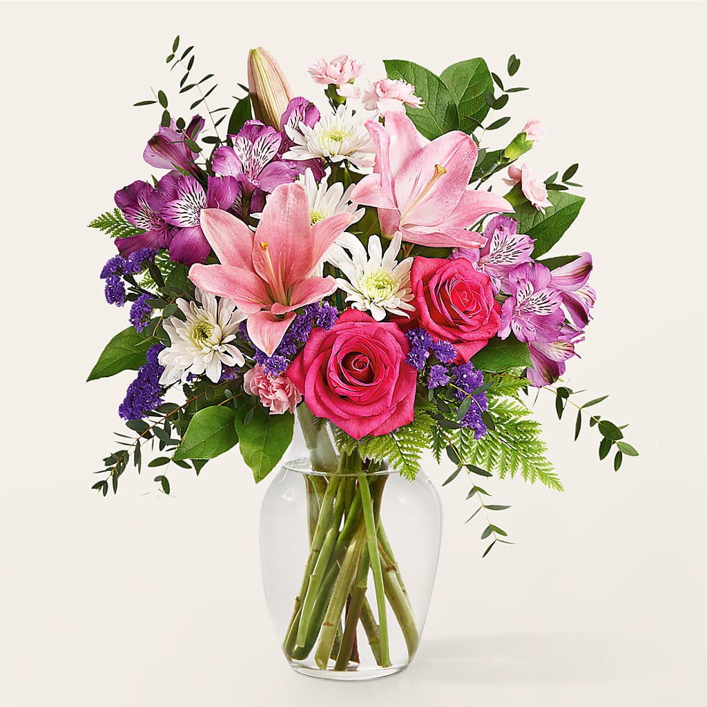 Lace & Pearls Bouquet – CHET & LEONA'S FLORAL SHOP, Milwaukee WI