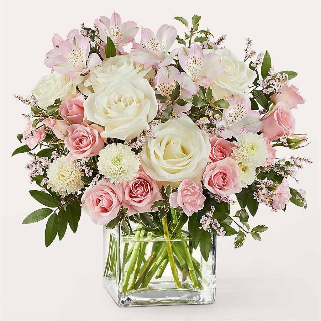 Day Made Bouquet – CHET & LEONA'S FLORAL SHOP, Milwaukee WI