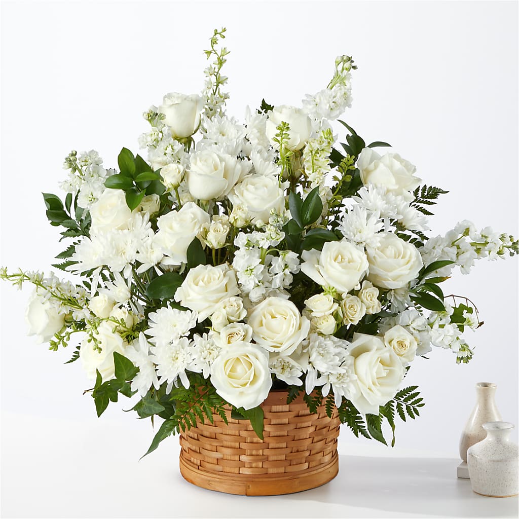 Heartfelt Condolences Arrangement – CHET & LEONA'S FLORAL SHOP, Milwaukee WI