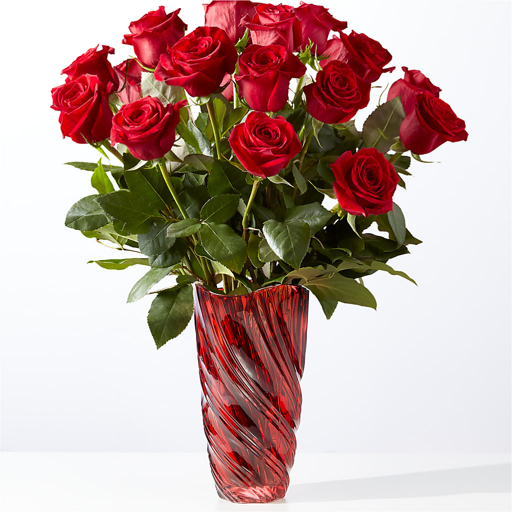 Classic Love Red Rose Bouquet with Luxe Swirl Vase – CHET & LEONA'S FLORAL SHOP, Milwaukee WI
