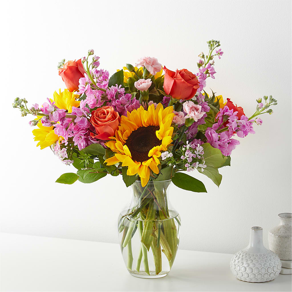 Yellow Brick Road Bouquet – CHET & LEONA'S FLORAL SHOP, Milwaukee WI