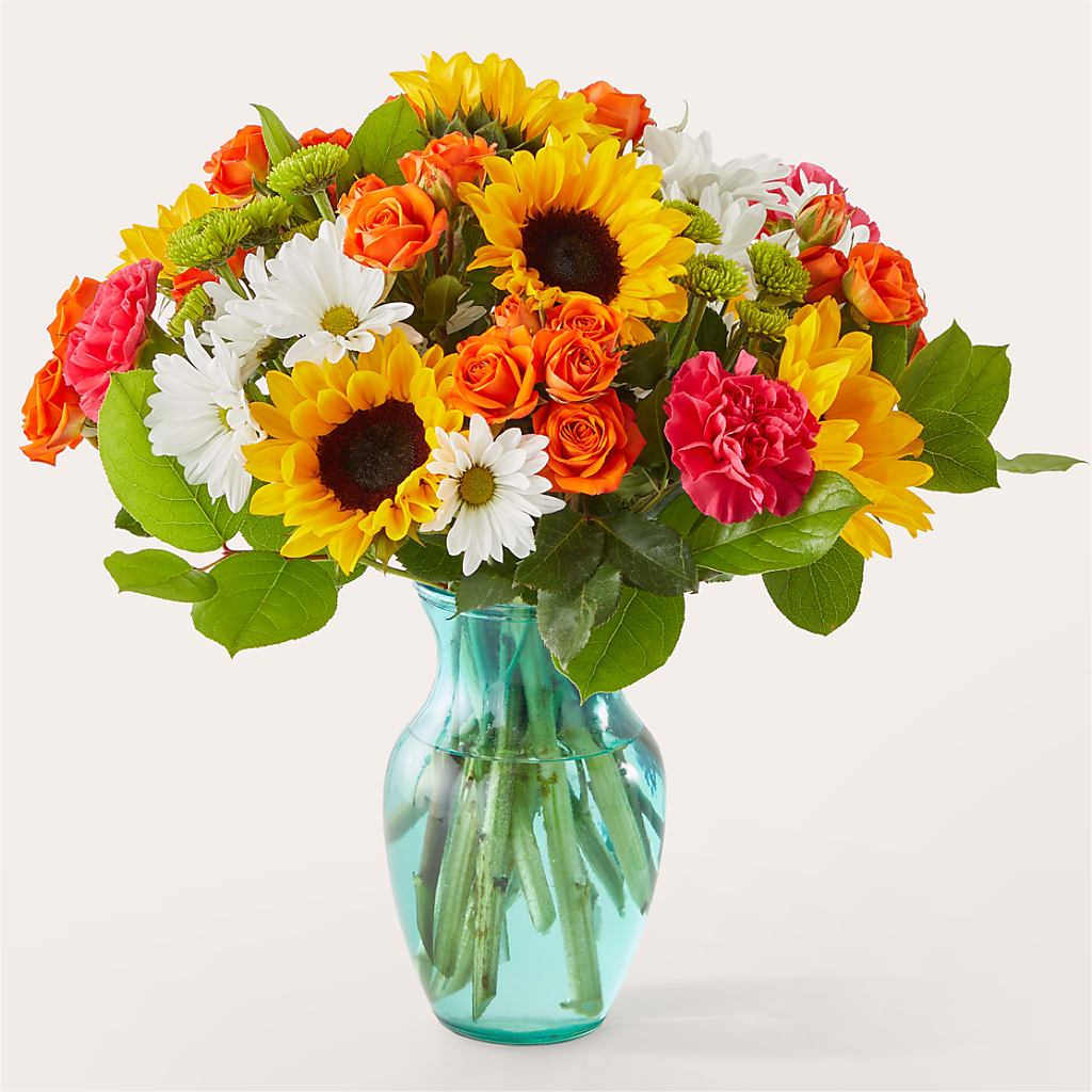 Sun-drenched Blooms Bouquet – CHET & LEONA'S FLORAL SHOP, Milwaukee WI