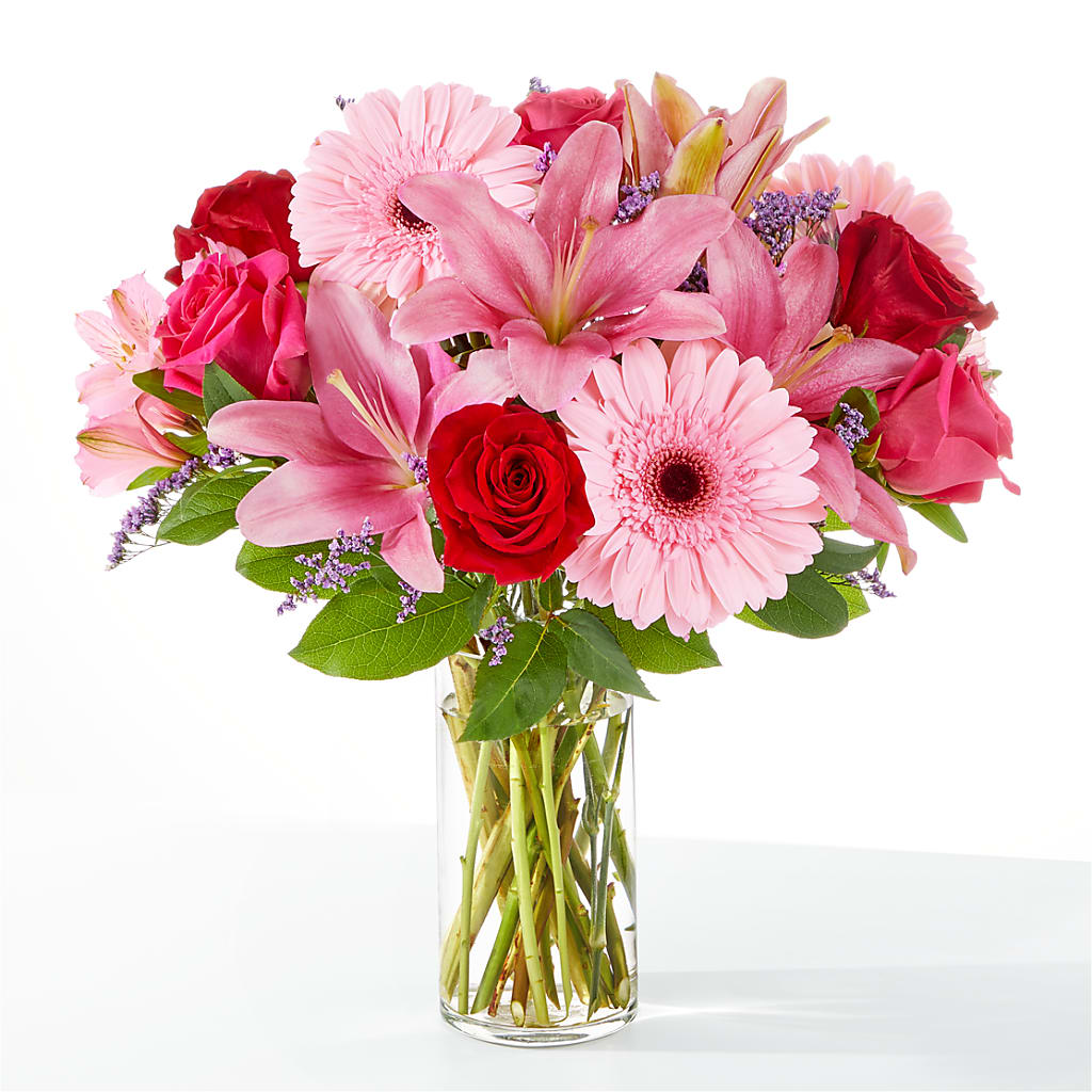 Lots of Love Bouquet – CHET & LEONA'S FLORAL SHOP, Milwaukee WI