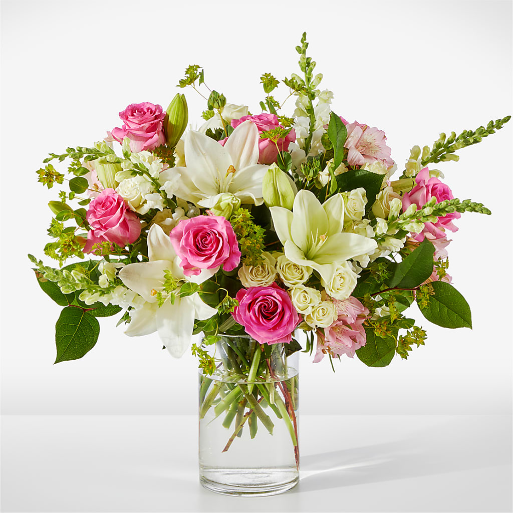 Fondly Bouquet – CHET & LEONA'S FLORAL SHOP, Milwaukee WI