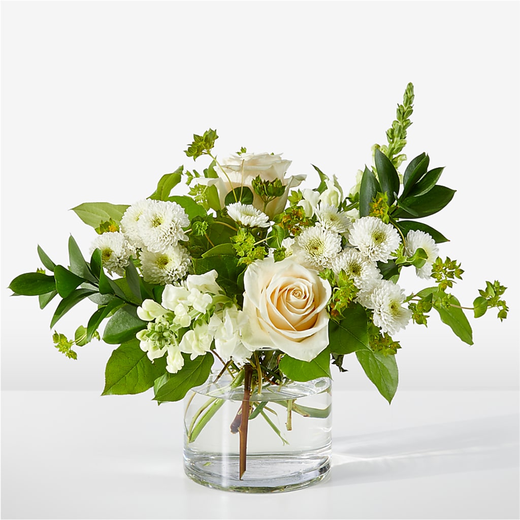 Hint of Vanilla Bouquet – CHET & LEONA'S FLORAL SHOP, Milwaukee WI