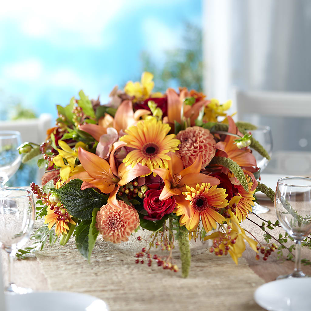 One and Only Centerpiece – CHET & LEONA'S FLORAL SHOP, Milwaukee WI