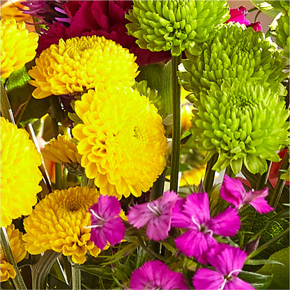 Bold & Bright – A Florist Original – CHET & LEONA'S FLORAL SHOP, Milwaukee WI