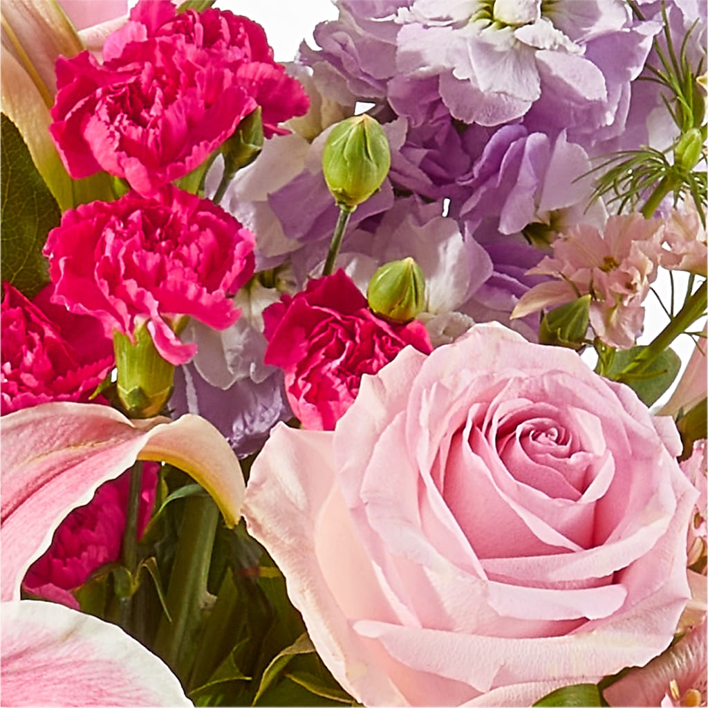 Mauvelous Bouquet – CHET & LEONA'S FLORAL SHOP, Milwaukee WI