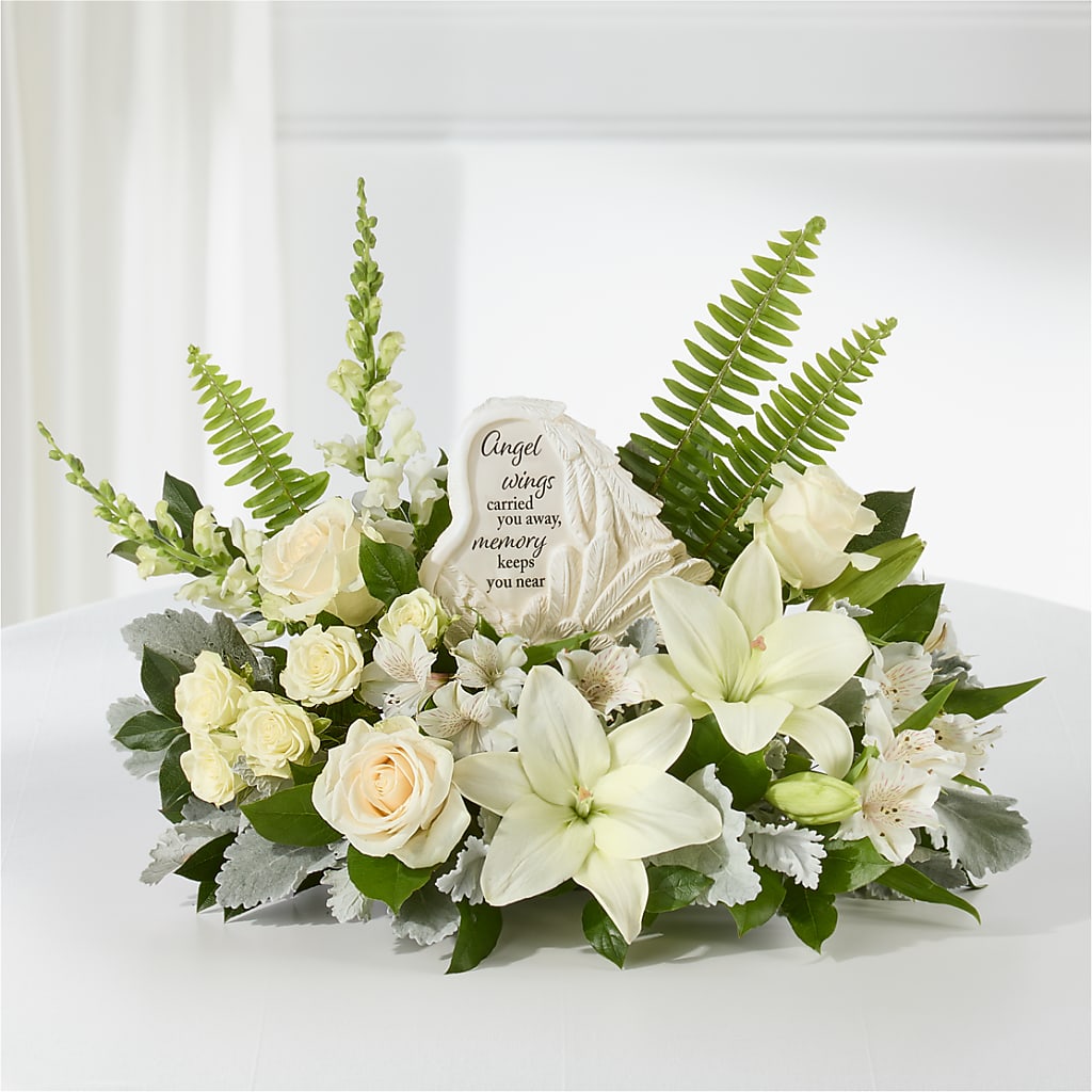 Holding You Close Arrangement – CHET & LEONA'S FLORAL SHOP, Milwaukee WI