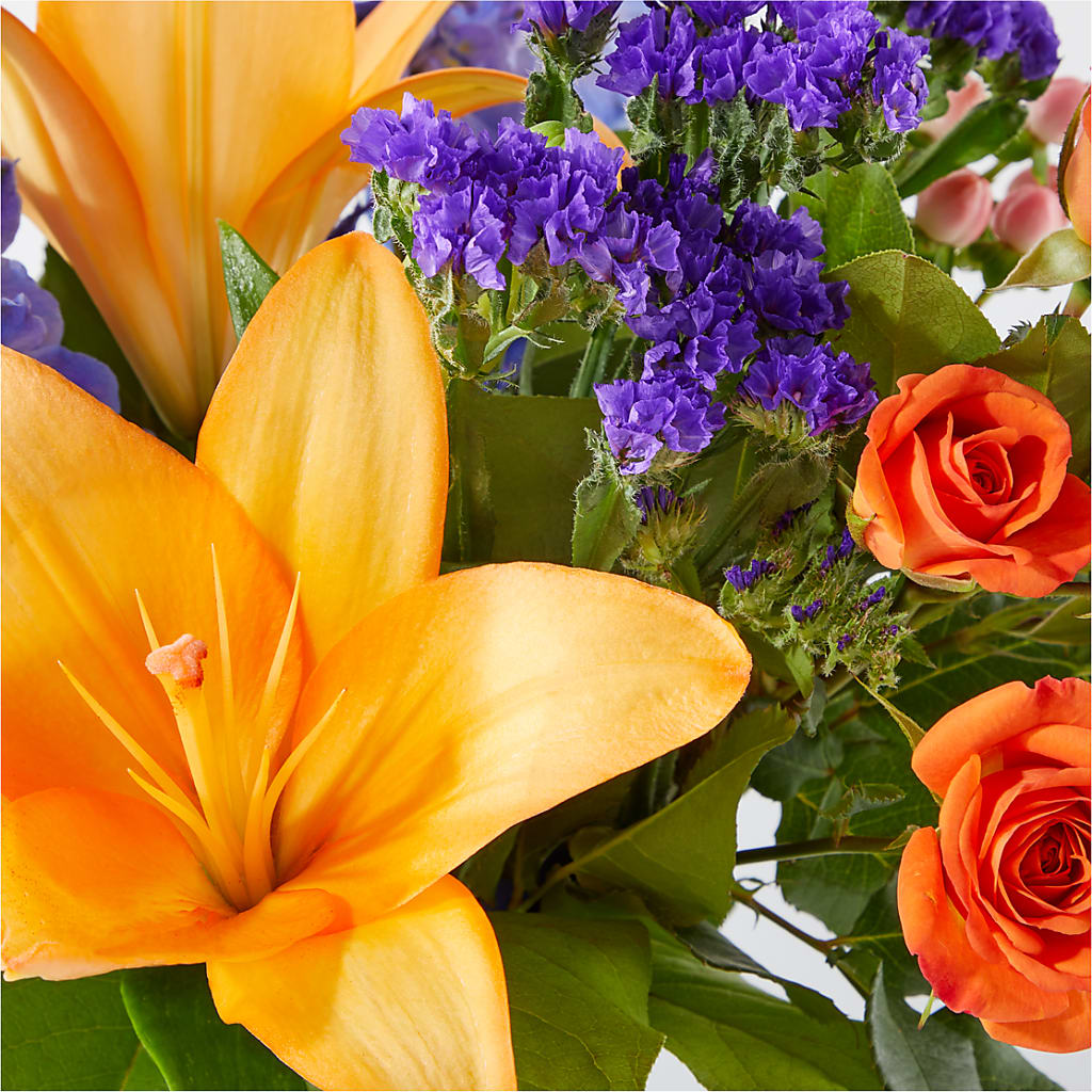 Radiant Citrus Bouquet – CHET & LEONA'S FLORAL SHOP, Milwaukee WI