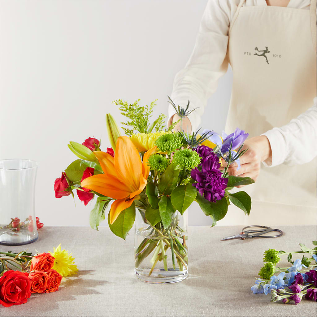 Summer Spectra - A Florist Original – CHET & LEONA'S FLORAL SHOP, Milwaukee WI
