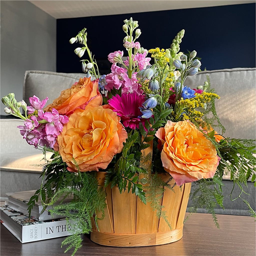 Garden of Life Basket – CHET & LEONA'S FLORAL SHOP, Milwaukee WI