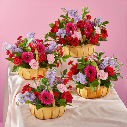 Pink Picnic Basket – CHET & LEONA'S FLORAL SHOP, Milwaukee WI