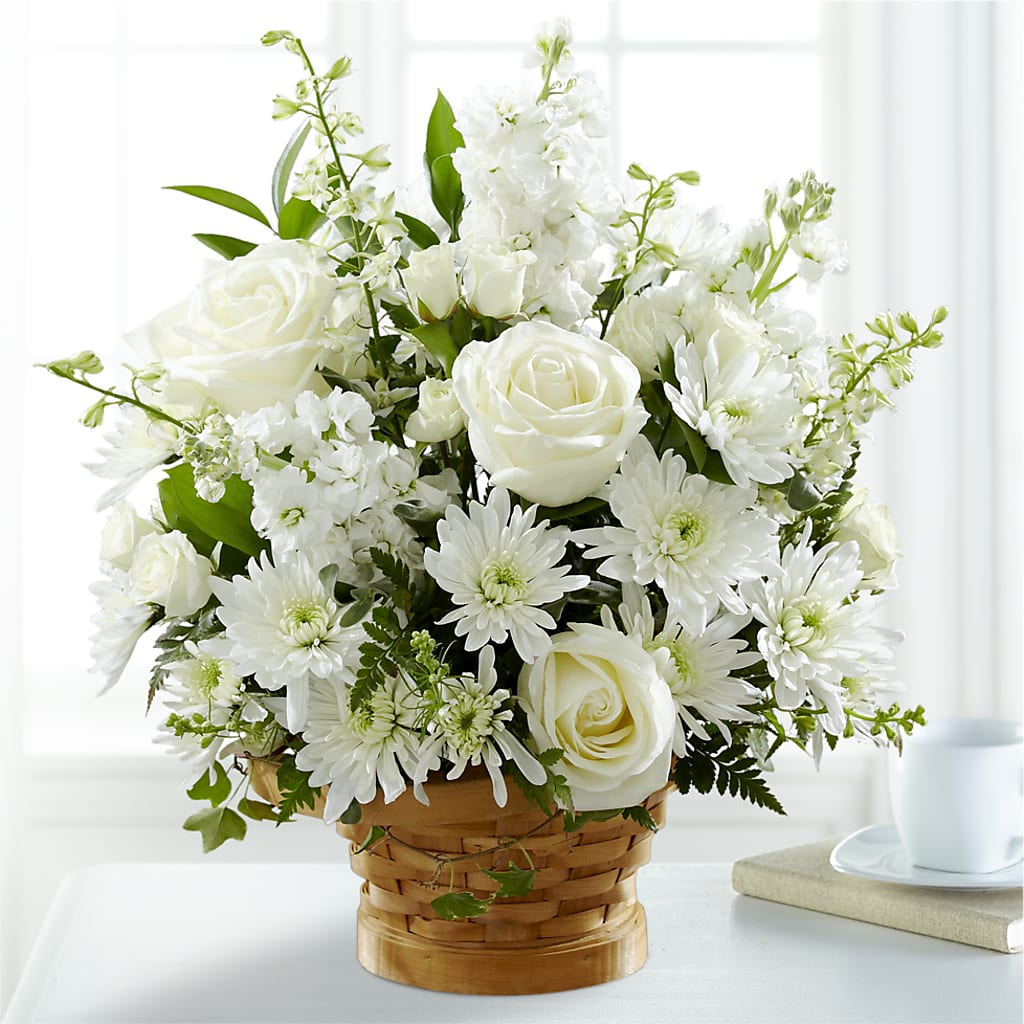 Heartfelt Condolences Arrangement – CHET & LEONA'S FLORAL SHOP, Milwaukee WI