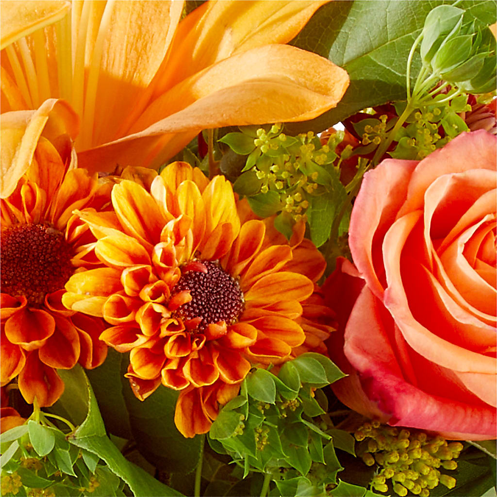Honeycrisp Bouquet – CHET & LEONA'S FLORAL SHOP, Milwaukee WI