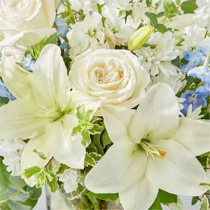 Peace of Mind Bouquet – CHET & LEONA'S FLORAL SHOP, Milwaukee WI