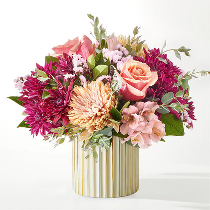 Berry Cobbler Bouquet with Ivory Vase – CHET & LEONA'S FLORAL SHOP, Milwaukee WI
