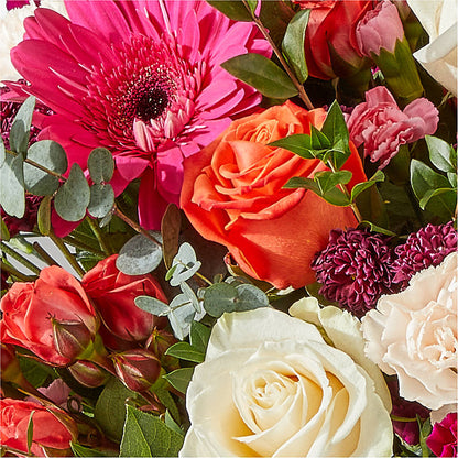 Smell the Roses Bouquet – CHET & LEONA'S FLORAL SHOP, Milwaukee WI