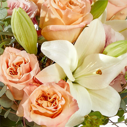 Grapefruit Splash Bouquet – CHET & LEONA'S FLORAL SHOP, Milwaukee WI