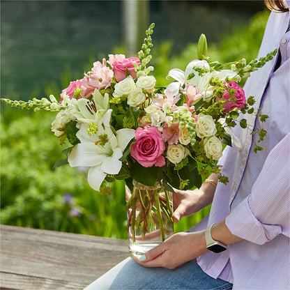 Fondly Bouquet – CHET & LEONA'S FLORAL SHOP, Milwaukee WI